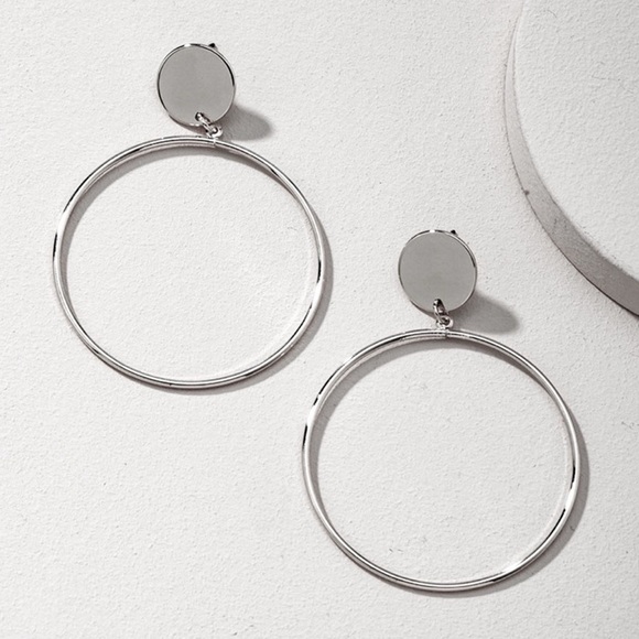 Hoop Clip On Earrings 
(New) - Picture 7 of 8